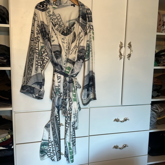 New! Cute $$ pj’s! - Picture 2 of 4